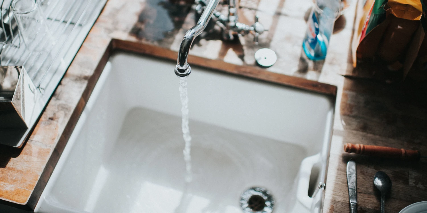 Step-by-Step Guide to Unclogging Drains Naturally